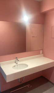 女子トイレ洗面